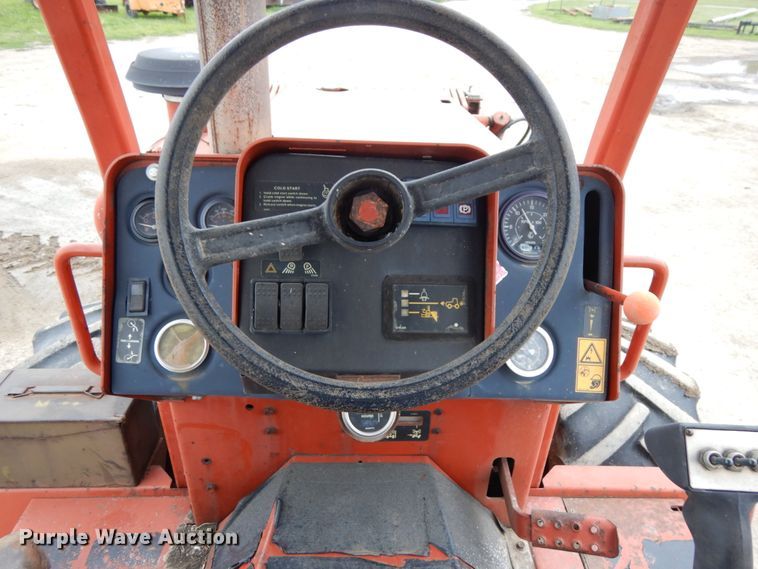 image for item DH6559 1999 Ditch Witch 8020T  vibratory cable plow