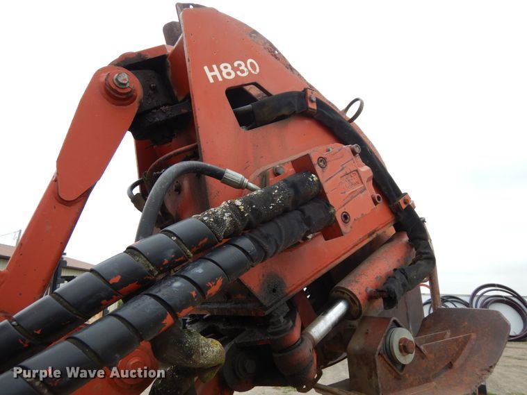 image for item DH6559 1999 Ditch Witch 8020T  vibratory cable plow