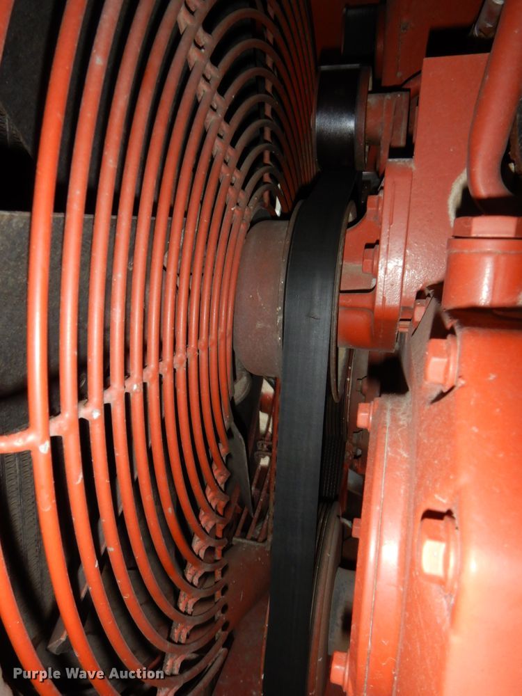 image for item DH6559 1999 Ditch Witch 8020T  vibratory cable plow