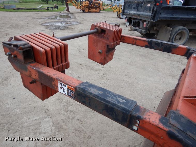 image for item DH6559 1999 Ditch Witch 8020T  vibratory cable plow