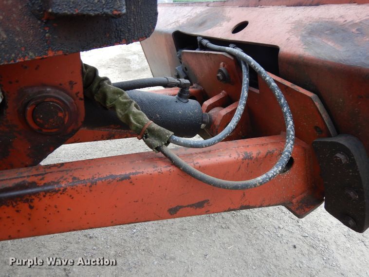 image for item DH6559 1999 Ditch Witch 8020T  vibratory cable plow