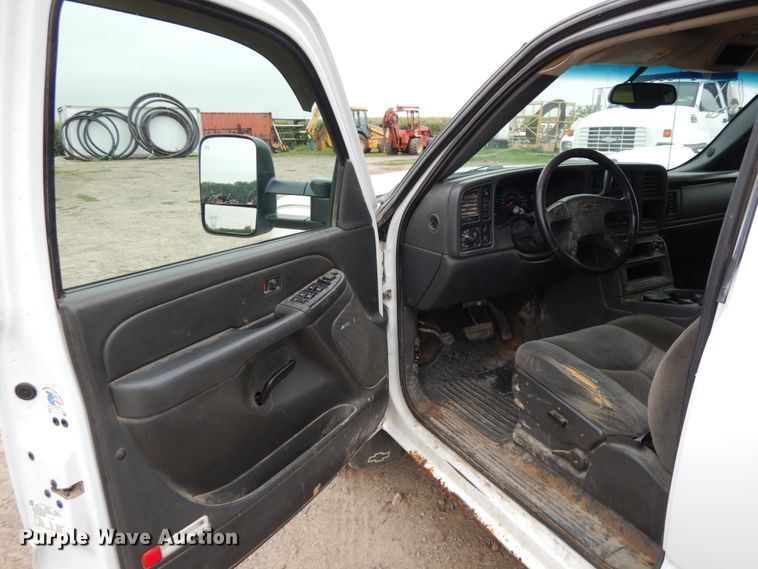 image for item DH6560 2006 Chevrolet Silverado 1500HD  Crew Cab pickup truck