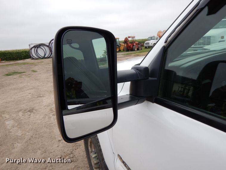 image for item DH6560 2006 Chevrolet Silverado 1500HD  Crew Cab pickup truck