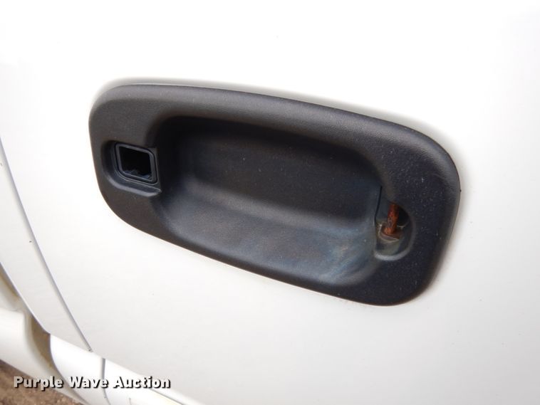 image for item DH6560 2006 Chevrolet Silverado 1500HD  Crew Cab pickup truck