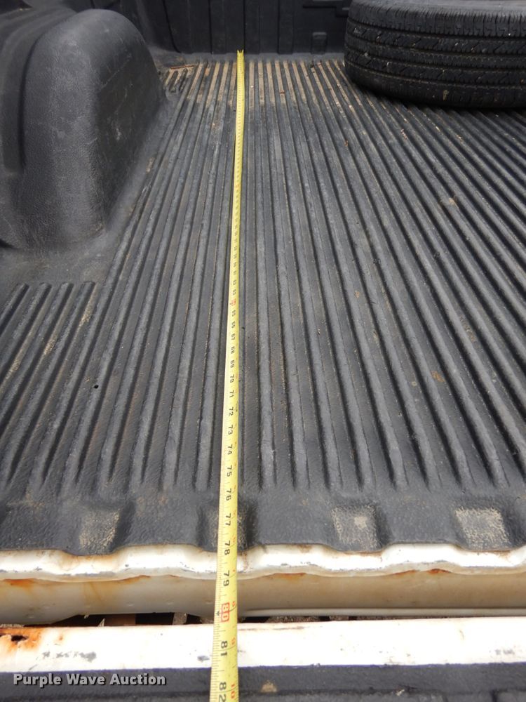 image for item DH6560 2006 Chevrolet Silverado 1500HD  Crew Cab pickup truck