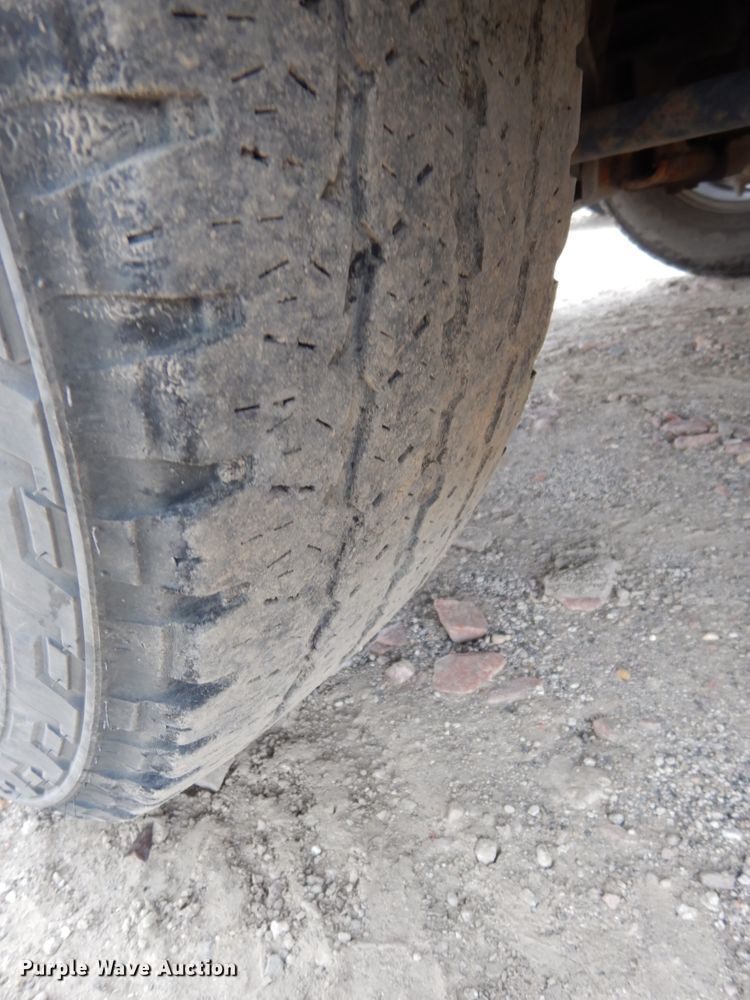 image for item DH6560 2006 Chevrolet Silverado 1500HD  Crew Cab pickup truck