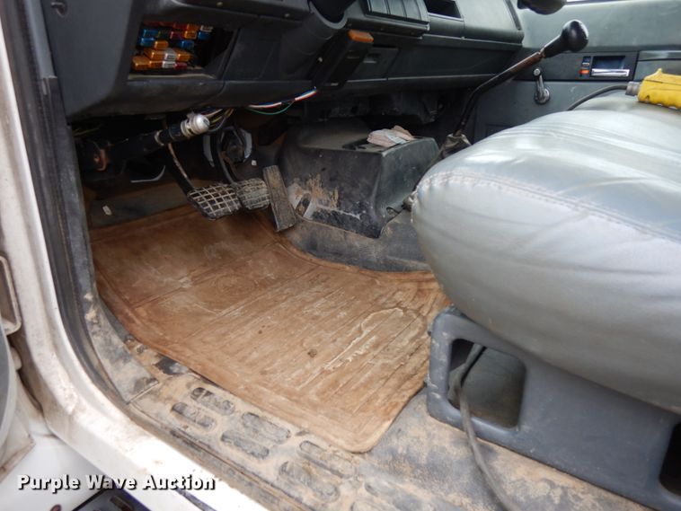 image for item DH6562 1998 Chevrolet C6500  dump truck