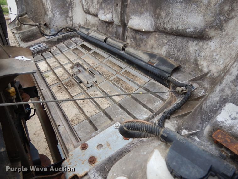 image for item DH6562 1998 Chevrolet C6500  dump truck