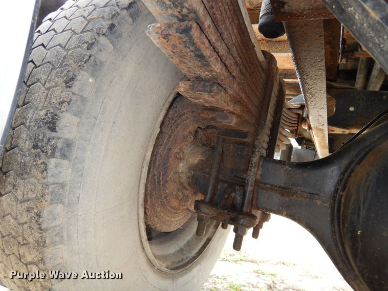 image for item DH6562 1998 Chevrolet C6500  dump truck