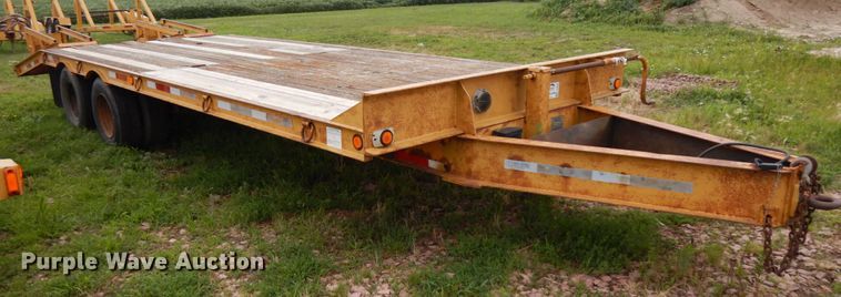 image for item DH6563 1997 Holden Industries HCZ18KT equipment trailer
