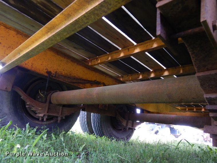 image for item DH6563 1997 Holden Industries HCZ18KT equipment trailer