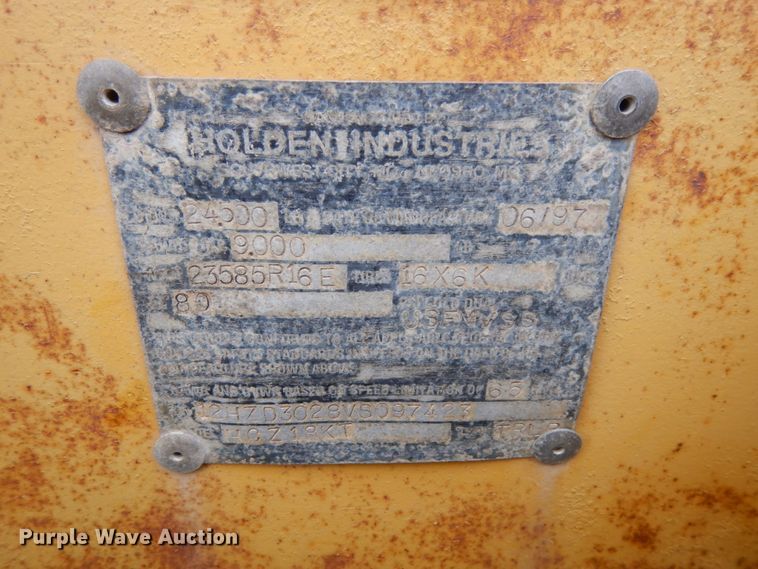 image for item DH6563 1997 Holden Industries HCZ18KT equipment trailer