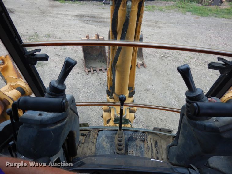 image for item DH6564 2005 John Deere 310G  backhoe