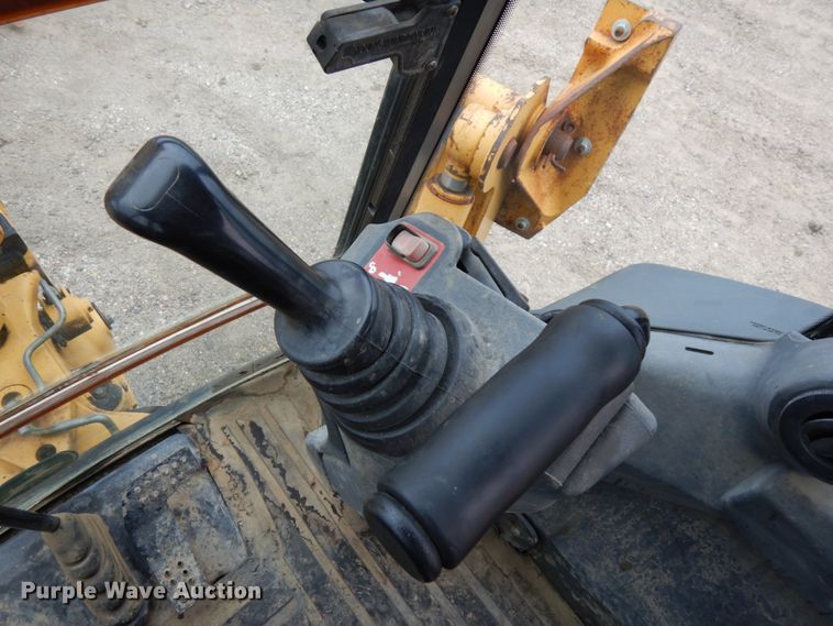 image for item DH6564 2005 John Deere 310G  backhoe