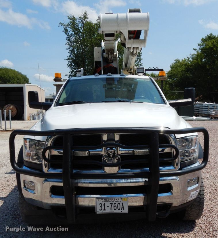 image for item DH6581 2013 Dodge Ram 5500  bucket truck