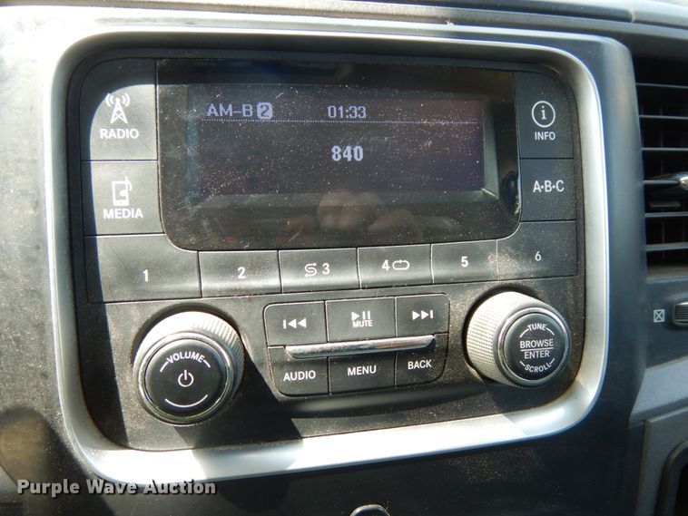 image for item DH6581 2013 Dodge Ram 5500  bucket truck