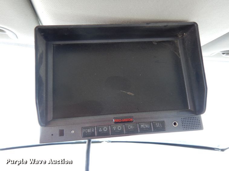 image for item DH6581 2013 Dodge Ram 5500  bucket truck