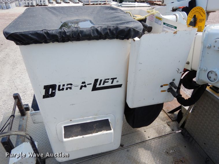 image for item DH6581 2013 Dodge Ram 5500  bucket truck