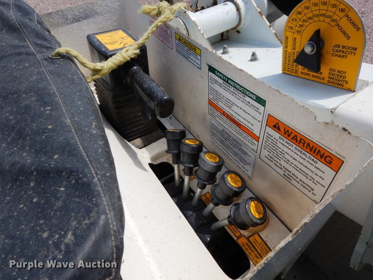 image for item DH6581 2013 Dodge Ram 5500  bucket truck