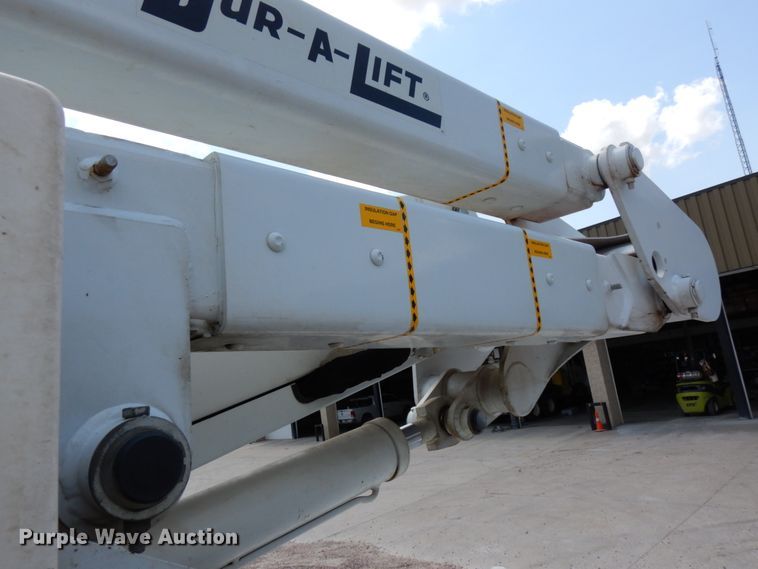 image for item DH6581 2013 Dodge Ram 5500  bucket truck