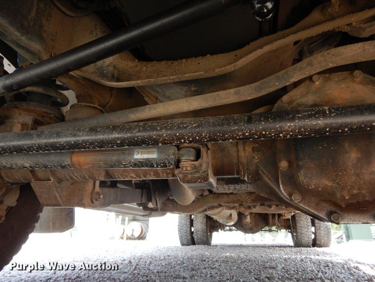 image for item DH6581 2013 Dodge Ram 5500  bucket truck