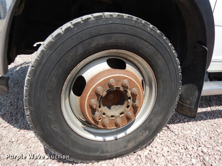 image for item DH6581 2013 Dodge Ram 5500  bucket truck