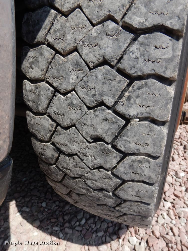 image for item DH6581 2013 Dodge Ram 5500  bucket truck