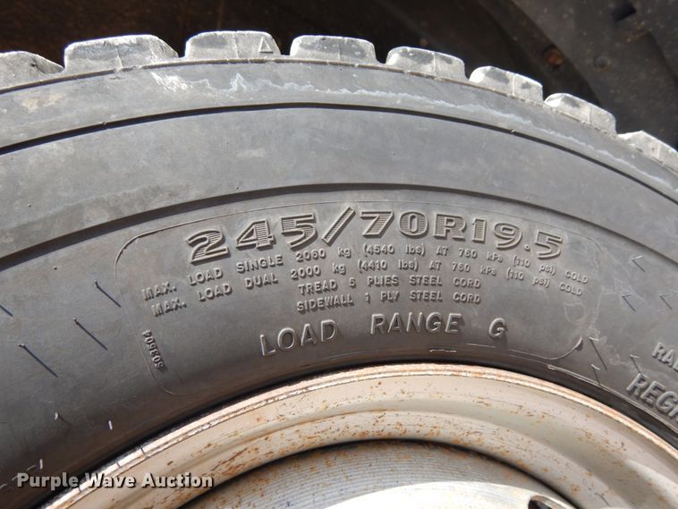 image for item DH6581 2013 Dodge Ram 5500  bucket truck