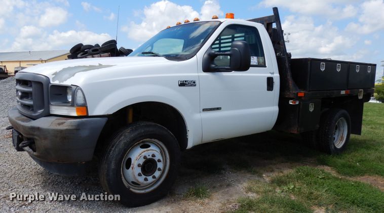 image for item DH6583 2002 Ford F450 Super Duty XL  flatbed truck