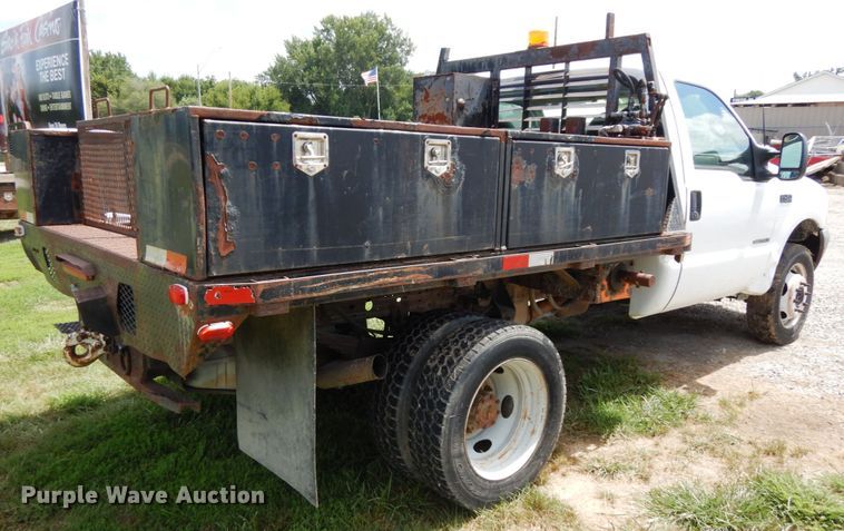 image for item DH6583 2002 Ford F450 Super Duty XL  flatbed truck