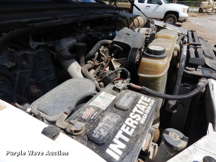 image for item DH6583 2002 Ford F450 Super Duty XL  flatbed truck