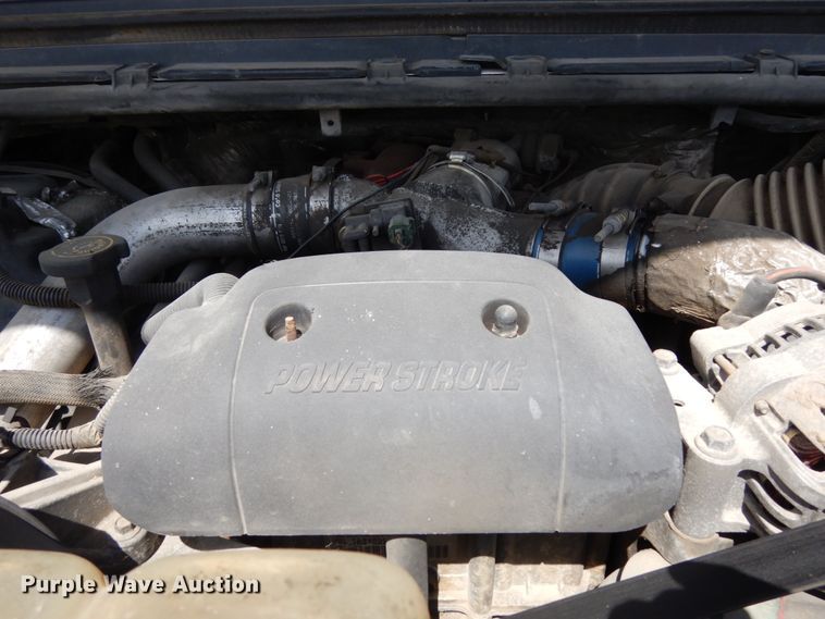 image for item DH6583 2002 Ford F450 Super Duty XL  flatbed truck