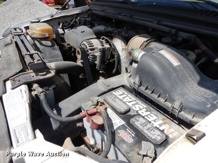 image for item DH6583 2002 Ford F450 Super Duty XL  flatbed truck