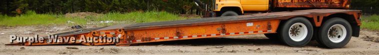 image for item DH6589 1982 Load King 252LFP low boy equipment trailer