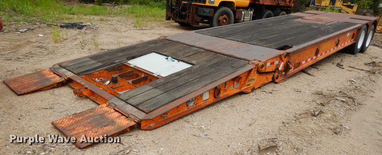 image for item DH6589 1982 Load King 252LFP low boy equipment trailer