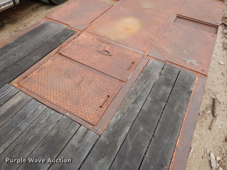 image for item DH6589 1982 Load King 252LFP low boy equipment trailer