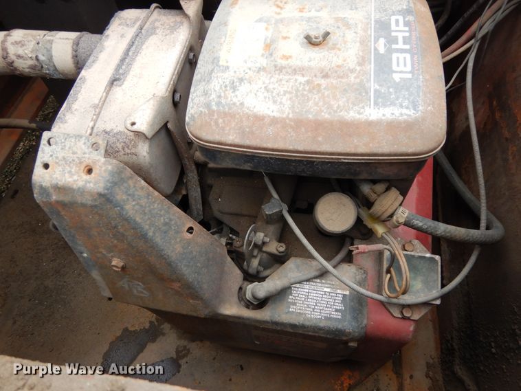 image for item DH6589 1982 Load King 252LFP low boy equipment trailer