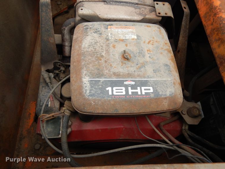 image for item DH6589 1982 Load King 252LFP low boy equipment trailer