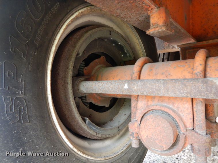 image for item DH6589 1982 Load King 252LFP low boy equipment trailer