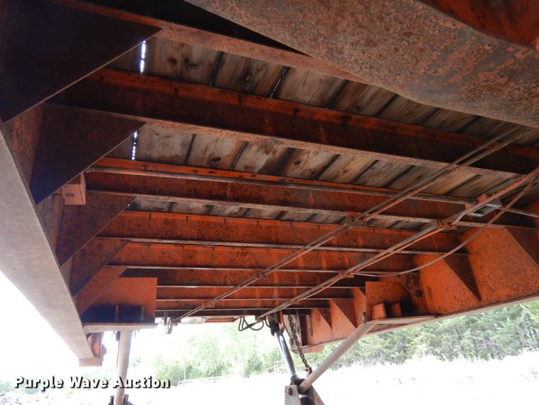 image for item DH6589 1982 Load King 252LFP low boy equipment trailer