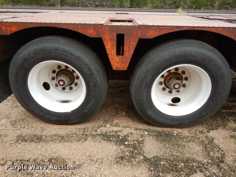 image for item DH6589 1982 Load King 252LFP low boy equipment trailer