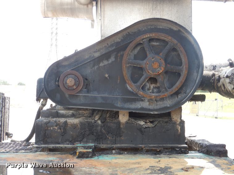 image for item DI0357 Asphalt storage tank trailer