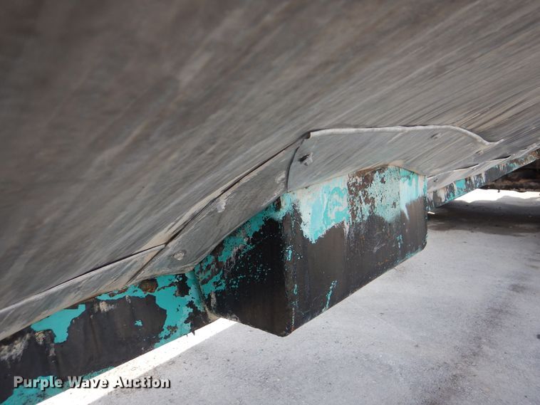 image for item DI0357 Asphalt storage tank trailer