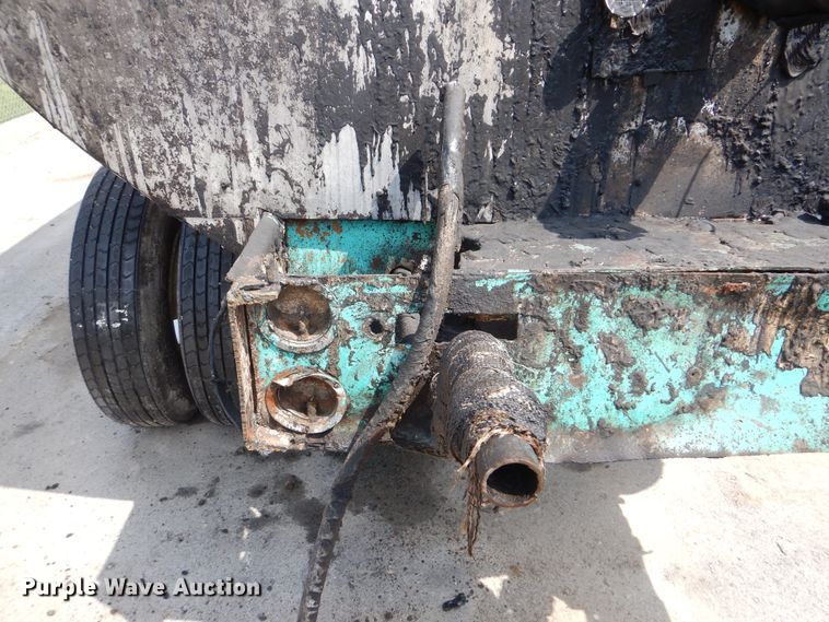 image for item DI0357 Asphalt storage tank trailer