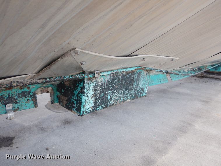 image for item DI0357 Asphalt storage tank trailer