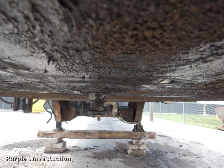 image for item DI0357 Asphalt storage tank trailer