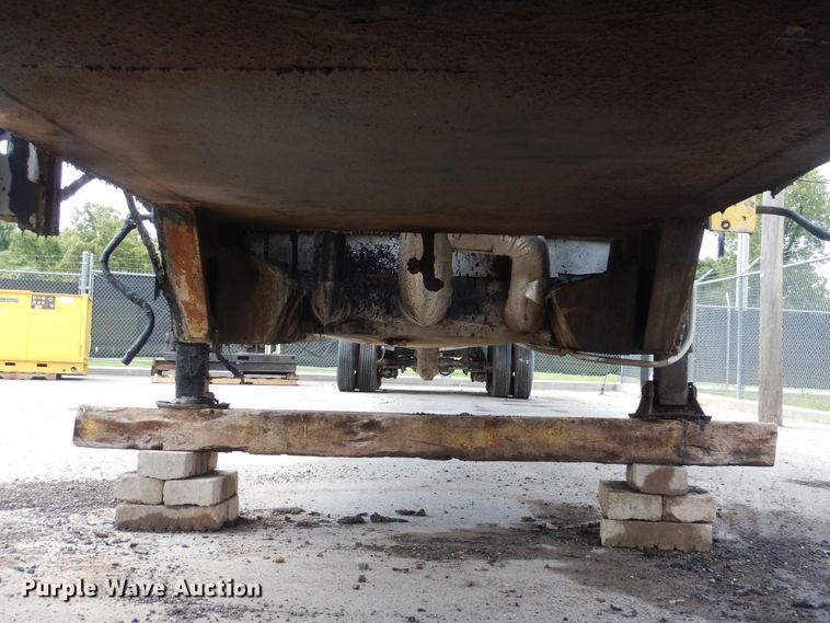 image for item DI0357 Asphalt storage tank trailer