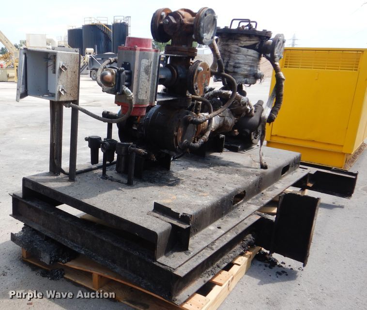 image for item DI0357 Asphalt storage tank trailer