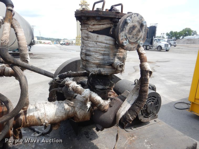 image for item DI0357 Asphalt storage tank trailer