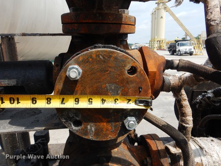 image for item DI0357 Asphalt storage tank trailer